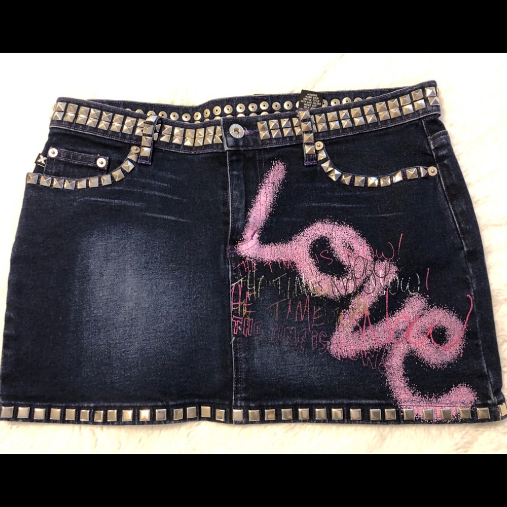 Cute trendy Jean skirt from Express size 7/8